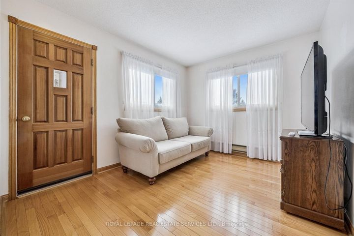 Photo 32 at 236 O'Donoghue Avenue, RO River Oaks, Oakville