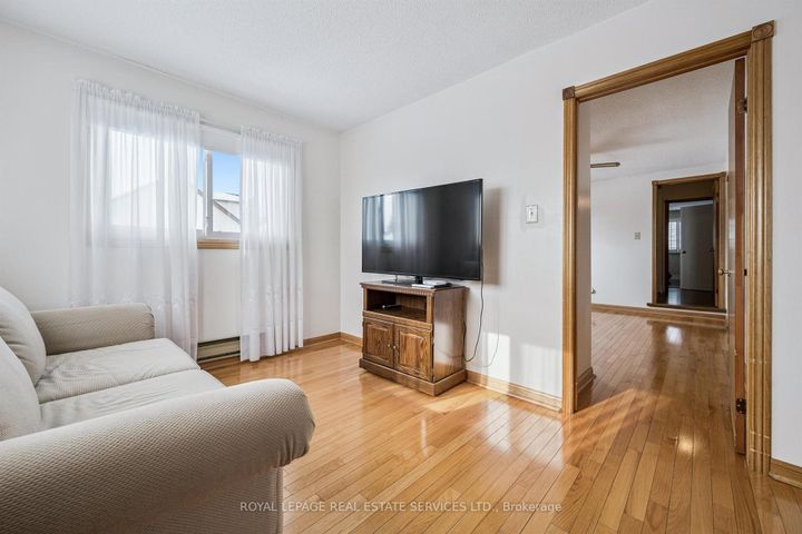 Photo 33 at 236 O'Donoghue Avenue, RO River Oaks, Oakville