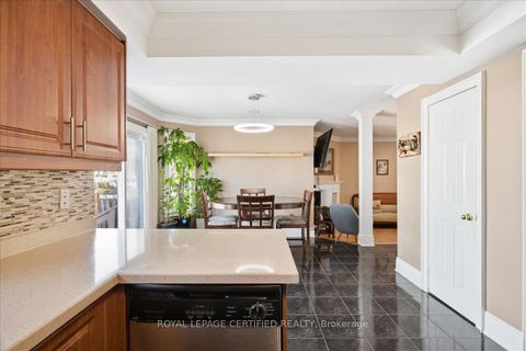 Photo 16 at 154 Country Lane, Painswick South, Barrie