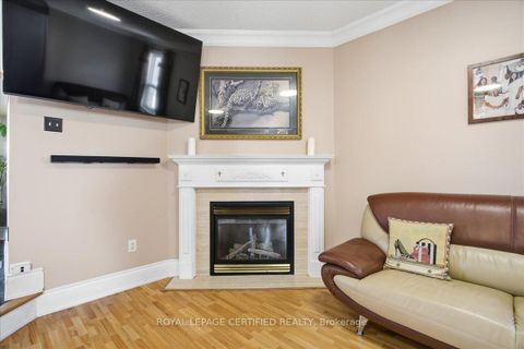 Photo 20 at 154 Country Lane, Painswick South, Barrie