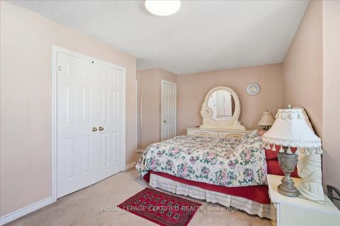 Photo 25 at 154 Country Lane, Painswick South, Barrie