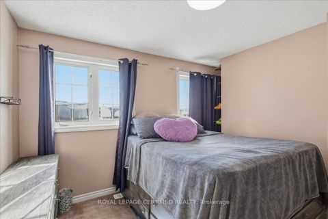 Photo 33 at 154 Country Lane, Painswick South, Barrie