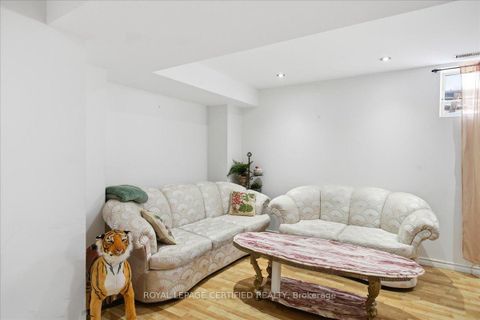 Photo 36 at 154 Country Lane, Painswick South, Barrie