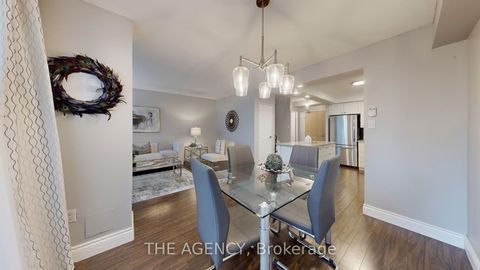 Photo 14 at 119 - 60 Southport Street N, Swansea, Toronto