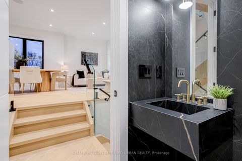 Photo 5 at 33 Twelfth Street, New Toronto, Toronto