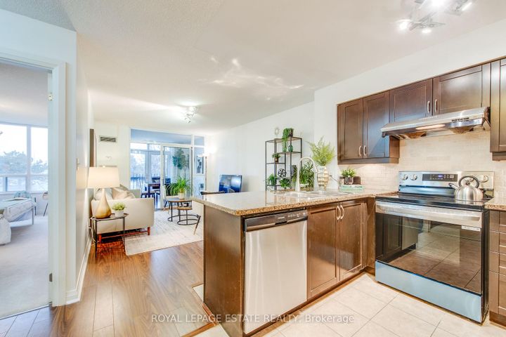 Photo 1 at 213 - 7363 Kennedy Road, Milliken Mills East, Markham