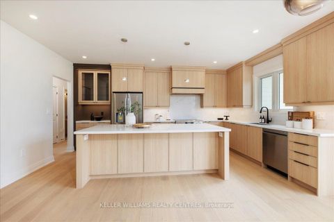 Photo 7 at 147 Lake Drive E, Historic Lakeshore Communities, Georgina