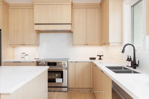 Photo 10 at 147 Lake Drive E, Historic Lakeshore Communities, Georgina