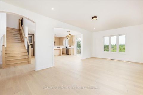 Photo 19 at 147 Lake Drive E, Historic Lakeshore Communities, Georgina