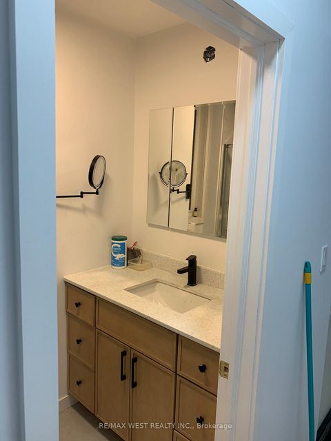 Photo 10 at 328 High Park Avenue, Junction Area, Toronto