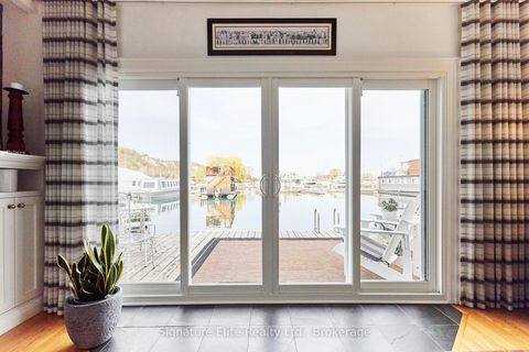 Photo 4 at 14 - 7 Brimley Road S, Cliffcrest, Toronto