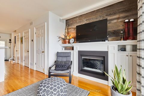 Photo 10 at 14 - 7 Brimley Road S, Cliffcrest, Toronto