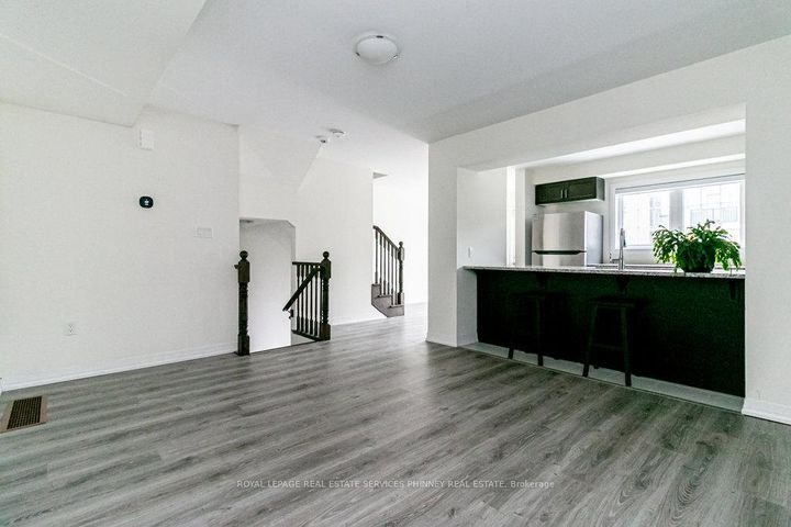 Photo 9 at 124 Stork Street, GO Glenorchy, Oakville