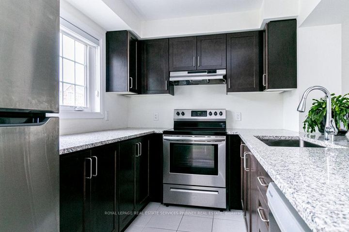 Photo 11 at 124 Stork Street, GO Glenorchy, Oakville