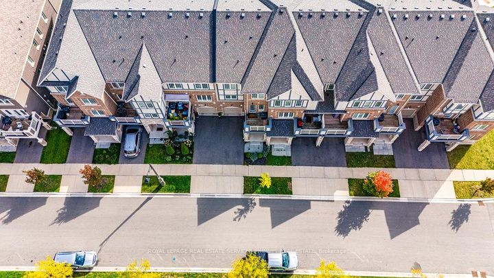 Photo 25 at 124 Stork Street, GO Glenorchy, Oakville