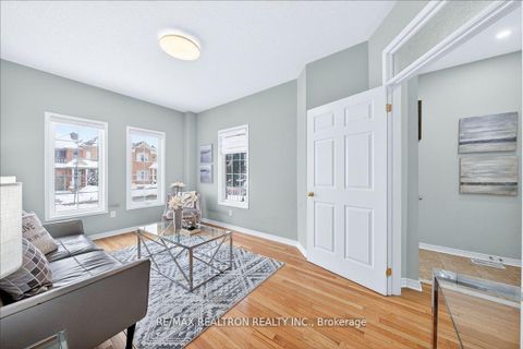 Photo 8 at 209 Old Colony Road, Oak Ridges Lake Wilcox, Richmond Hill