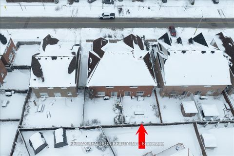 Photo 47 at 209 Old Colony Road, Oak Ridges Lake Wilcox, Richmond Hill