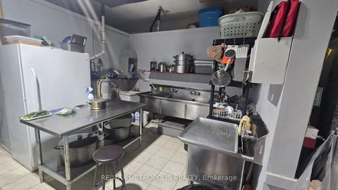 Photo 7 at 153 Morningside Avenue, West Hill, Toronto