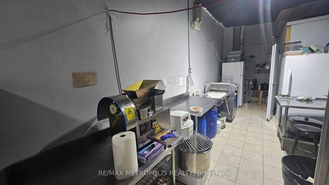 Photo 8 at 153 Morningside Avenue, West Hill, Toronto