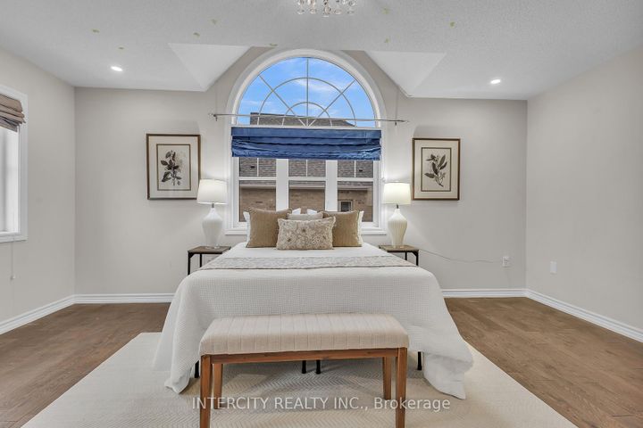 Photo 30 at 45 Roulette Crescent, Bram West, Brampton