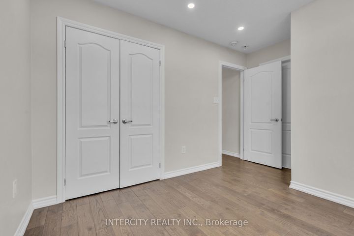 Photo 37 at 45 Roulette Crescent, Bram West, Brampton