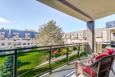 Photo 17 at 308 - 155 Main Street, London, Newmarket