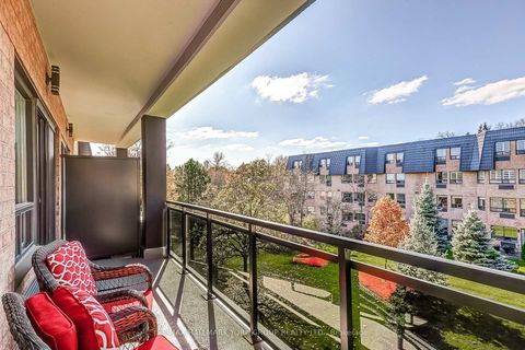 Photo 19 at 308 - 155 Main Street, London, Newmarket