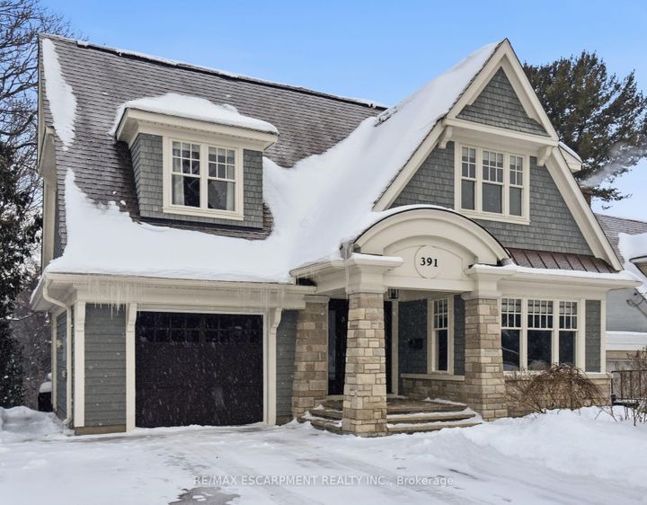 Photo 1 at 391 Patricia Drive, Bayview, Burlington