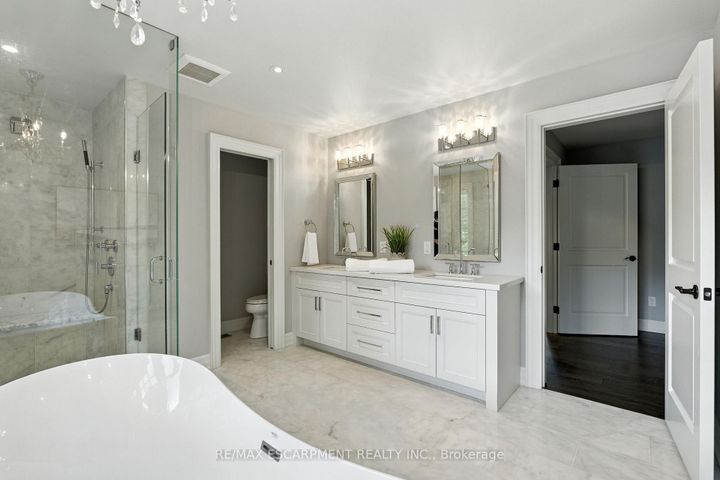 Photo 27 at 391 Patricia Drive, Bayview, Burlington