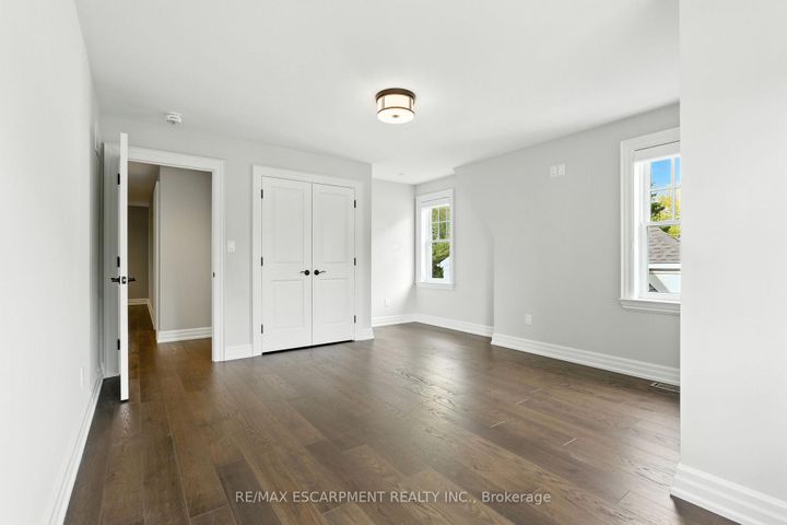 Photo 30 at 391 Patricia Drive, Bayview, Burlington