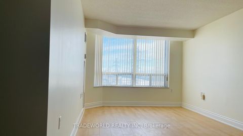 Photo 2 at 608 - 3088 Kennedy Road, Steeles, Toronto