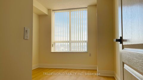 Photo 6 at 608 - 3088 Kennedy Road, Steeles, Toronto