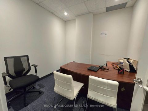 Photo 12 at 613 - 4789 Yonge Street, Willowdale East, Toronto