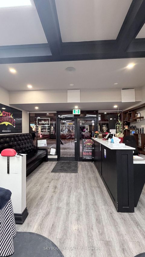 Photo 25 at 543A College Street, Bellwoods, Toronto