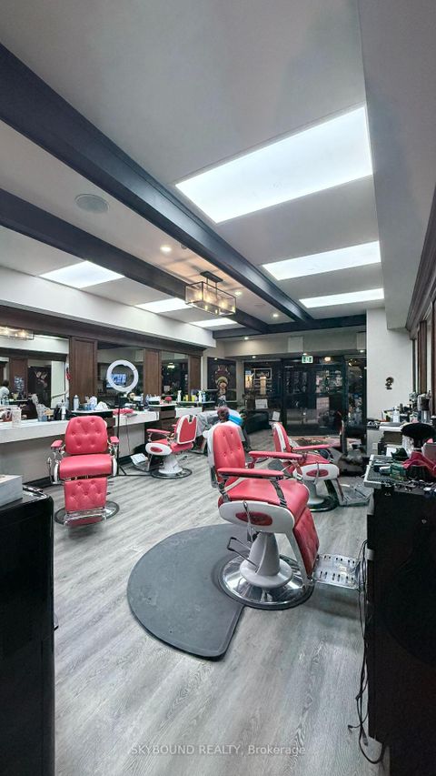 Photo 27 at 543A College Street, Bellwoods, Toronto