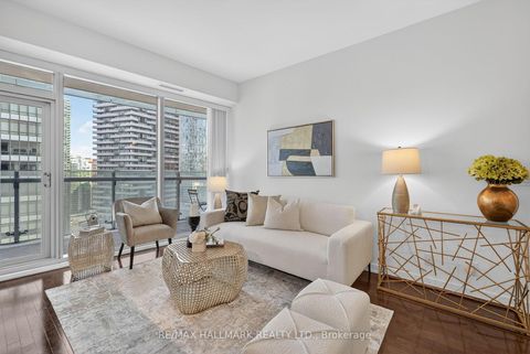 Photo 8 at 2301 - 14 York Street, Waterfront Communities C1, Toronto