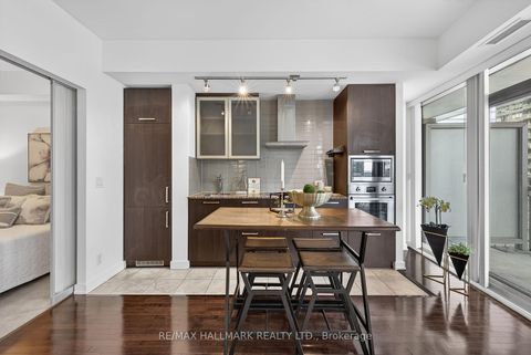 Photo 14 at 2301 - 14 York Street, Waterfront Communities C1, Toronto