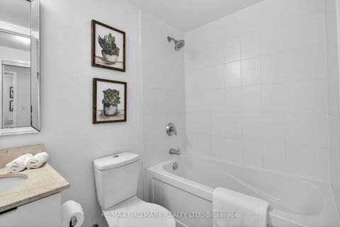 Photo 26 at 2301 - 14 York Street, Waterfront Communities C1, Toronto