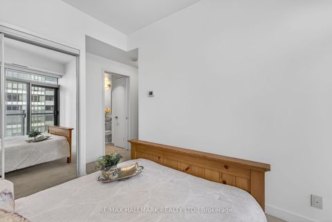 Photo 29 at 2301 - 14 York Street, Waterfront Communities C1, Toronto