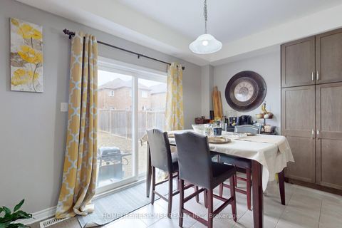 Photo 11 at 846 Groveland Avenue, Taunton, Oshawa