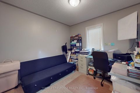 Photo 42 at 846 Groveland Avenue, Taunton, Oshawa