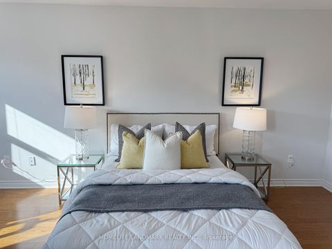 Photo 8 at 5159 Sunray Drive, Hurontario, Mississauga