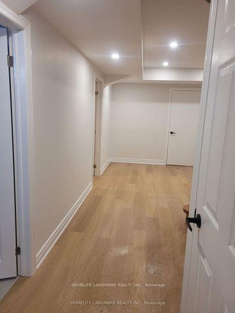 Photo 26 at 5159 Sunray Drive, Hurontario, Mississauga