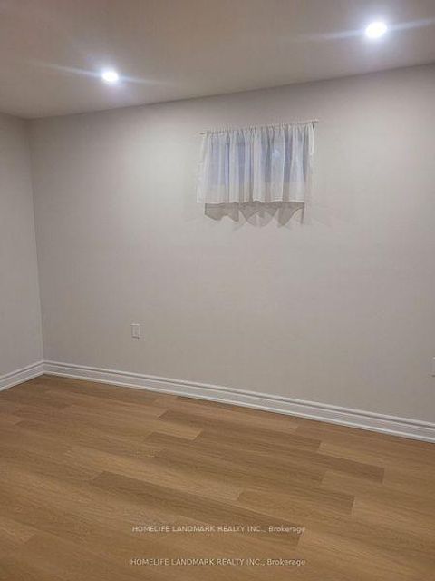 Photo 29 at 5159 Sunray Drive, Hurontario, Mississauga