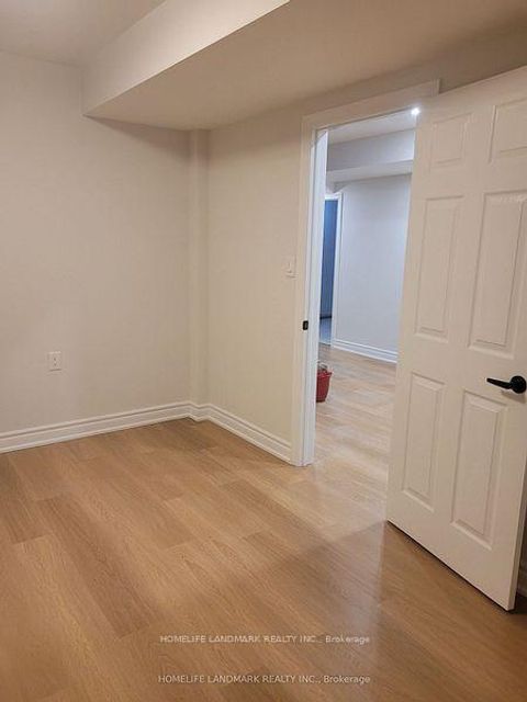 Photo 34 at 5159 Sunray Drive, Hurontario, Mississauga