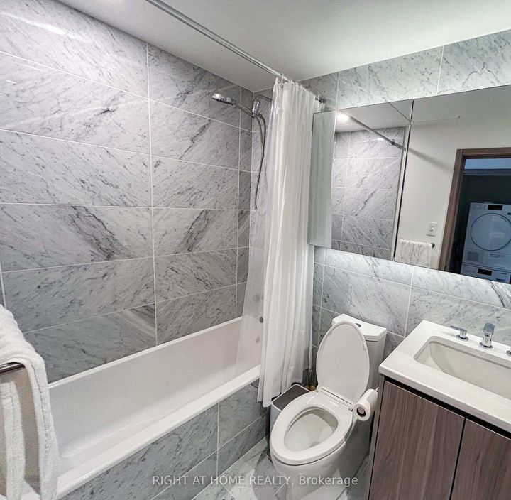 Photo 6 at 1703 - 85 McMahon Drive, Bayview Village, Toronto