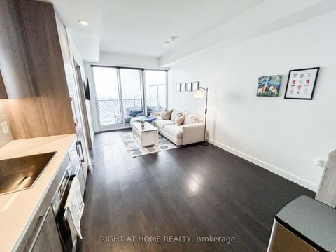 Photo 7 at 1703 - 85 McMahon Drive, Bayview Village, Toronto