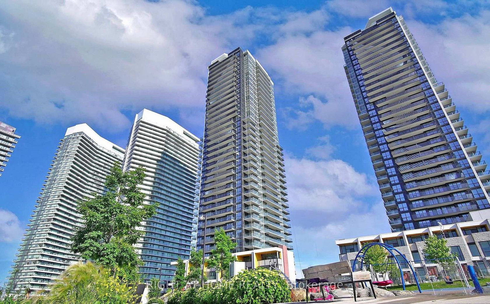 1703 - 85 McMahon Drive, Bayview Village, Toronto 2