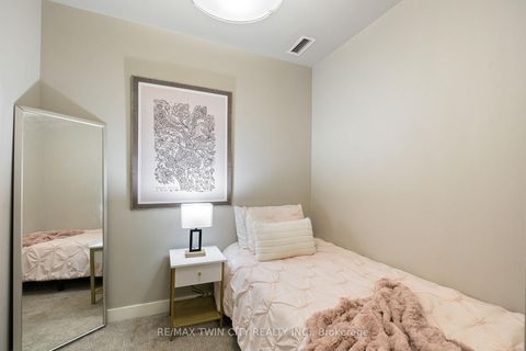 Photo 6 at 201 - 81 Navy Wharf Court, Waterfront Communities C1, Toronto