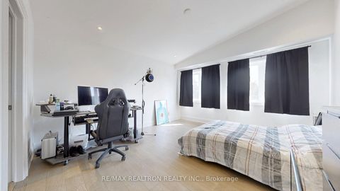 Photo 20 at 148 Church Street, Keswick North, Georgina